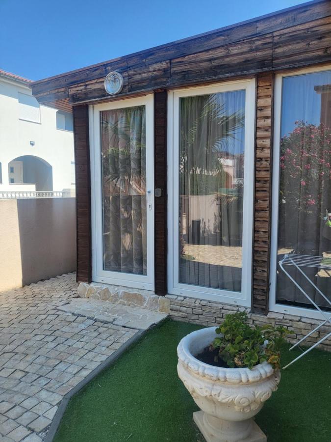 Villa Garden Вир Экстерьер фото