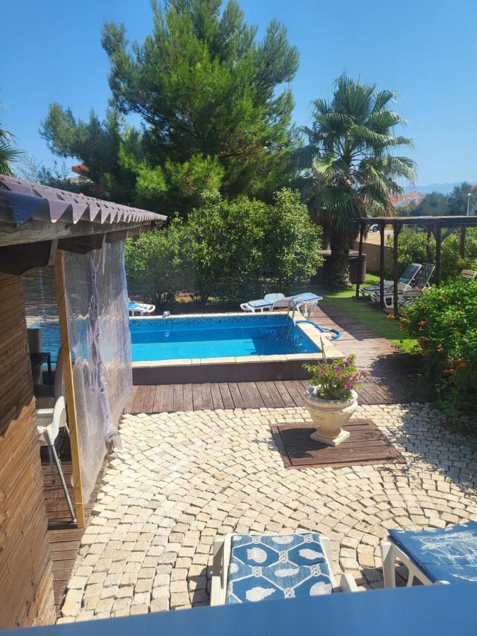 Villa Garden Вир Экстерьер фото